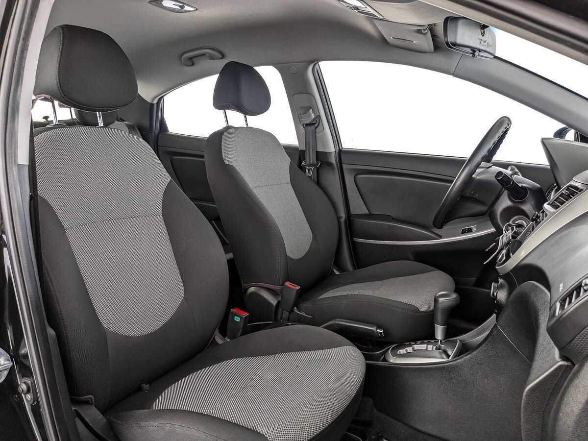 Hyundai Solaris б/у, 2013, Автоматическая. Фото: #19