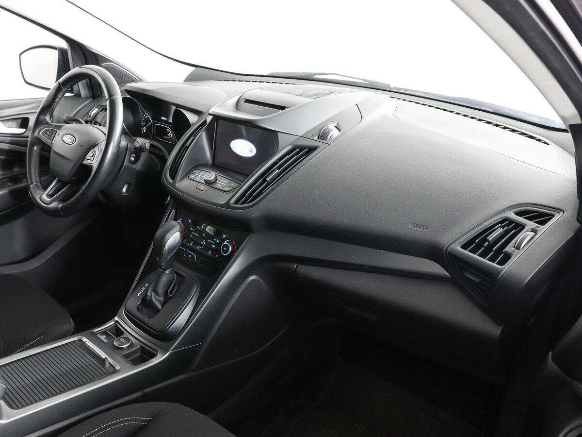 Ford Kuga б/у, 2018, Автоматическая. Фото: #9