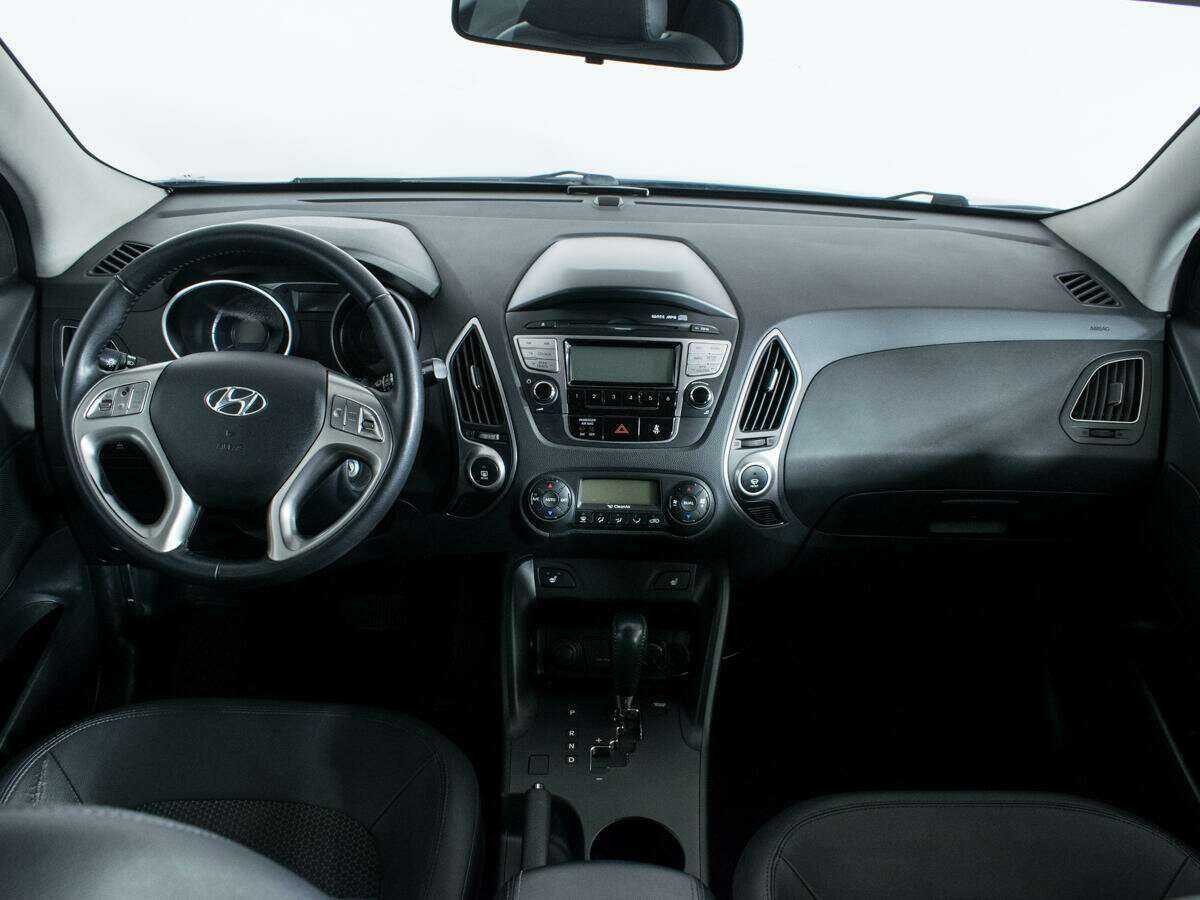 Hyundai ix35 б/у, 2012, Автоматическая. Фото: #11