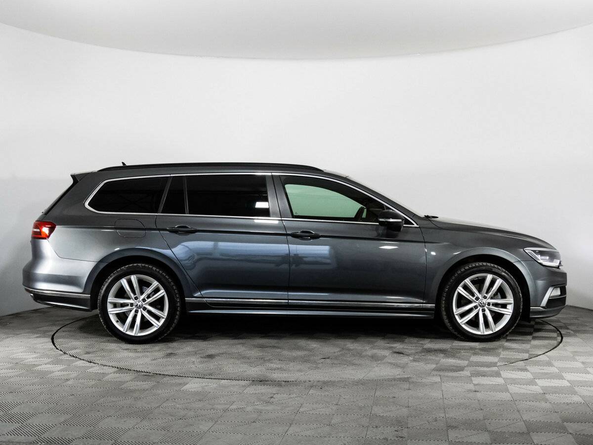 Volkswagen Passat б/у, 2016, Роботизированная. Фото: #3