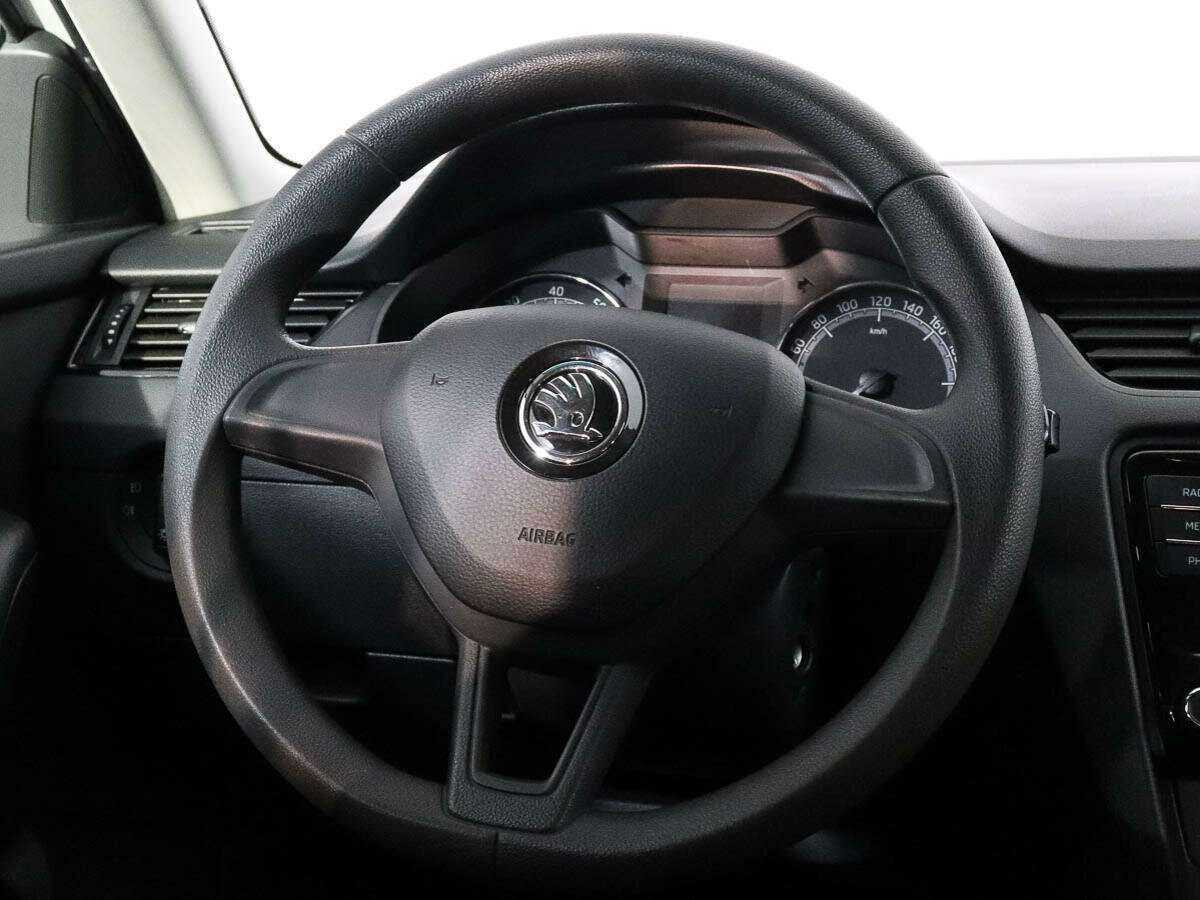 Skoda Octavia б/у, 2018, Механическая. Фото: #10