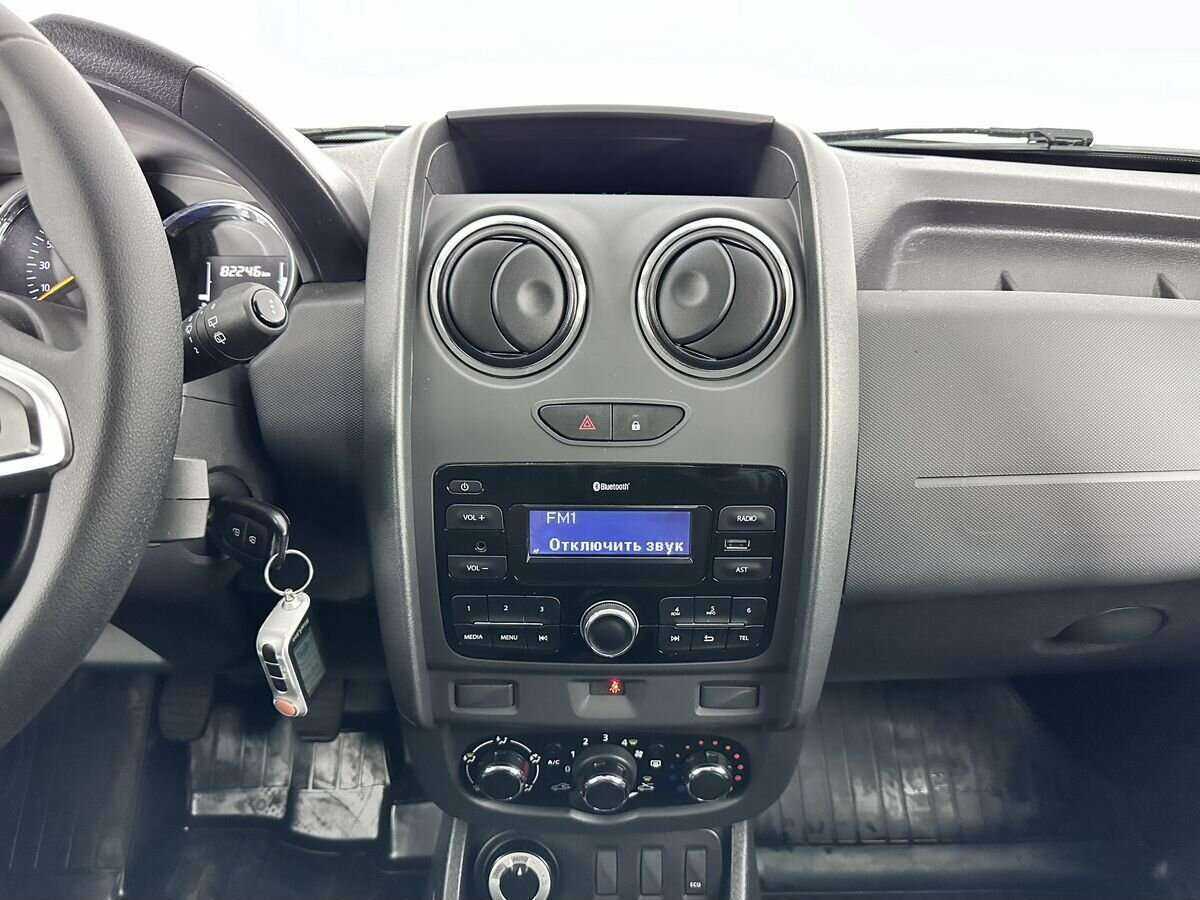 Renault Duster б/у, 2019, Механическая. Фото: #11