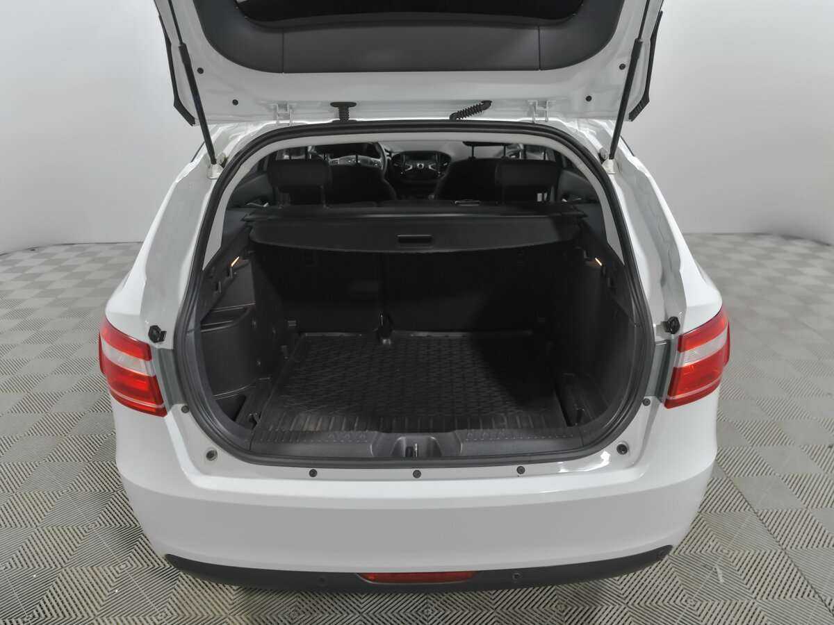 Lada (ВАЗ) Vesta б/у, 2020, Механическая. Фото: #13