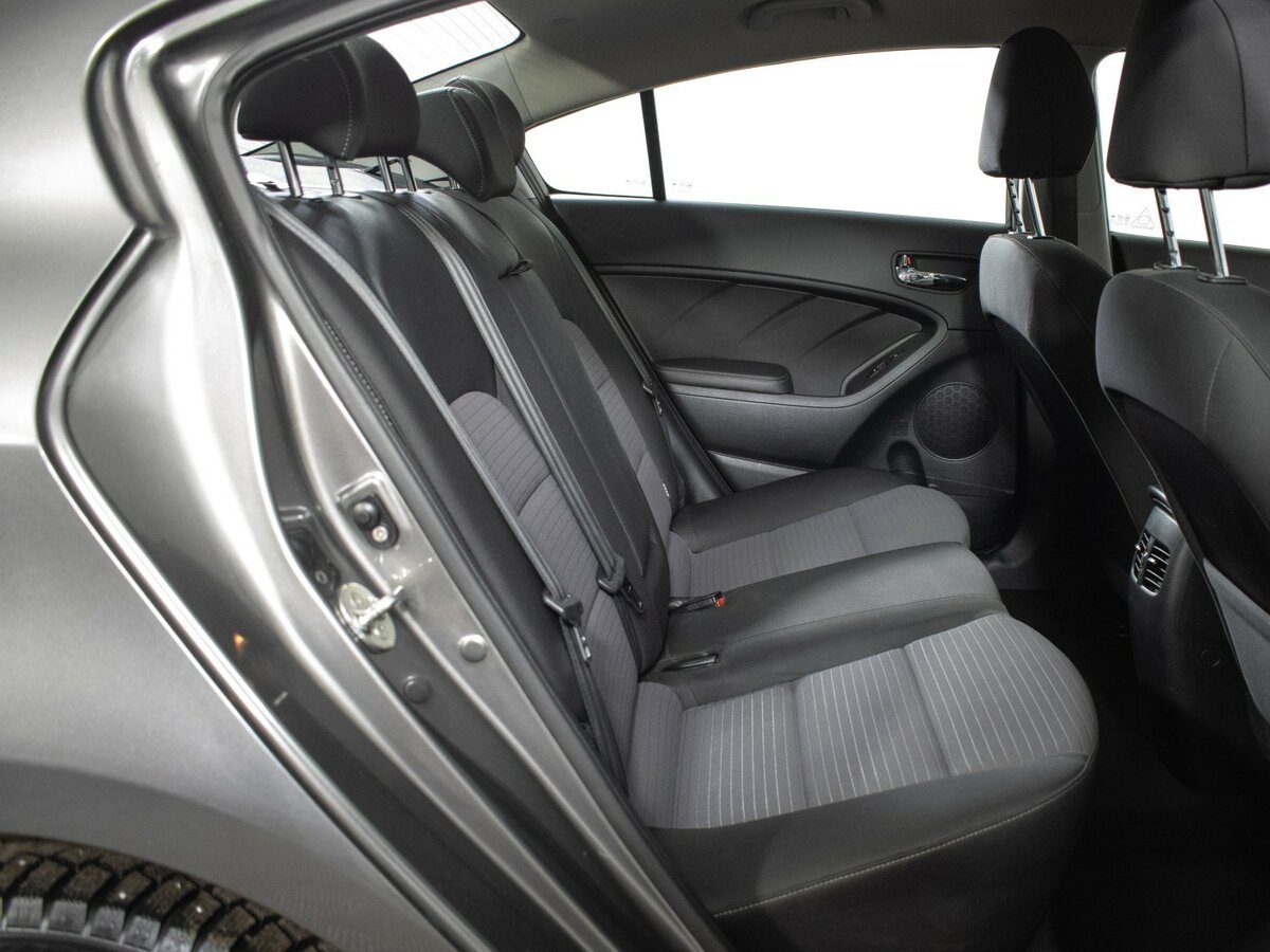 Kia Cerato б/у, 2015, Автоматическая. Фото: #9