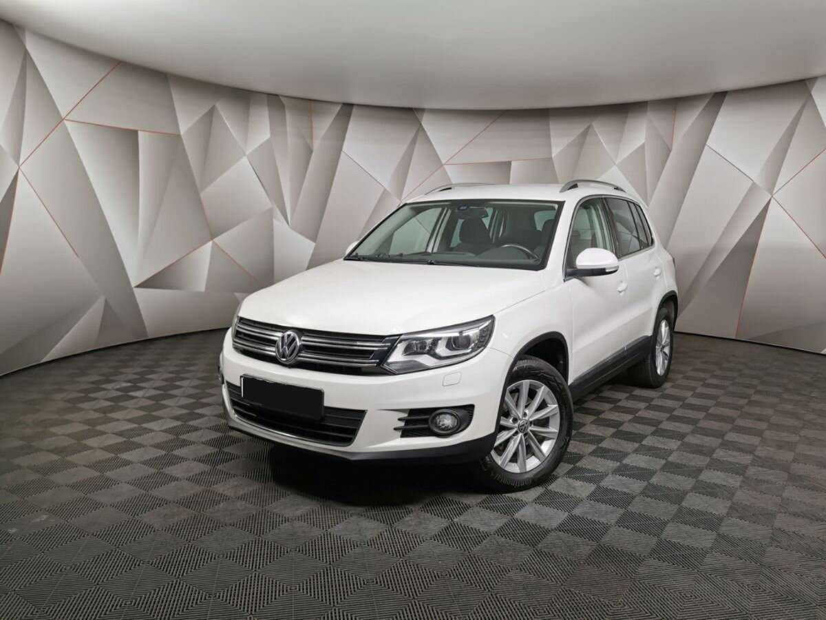 Volkswagen Tiguan б/у, 2013, Автоматическая. Посмотреть фото