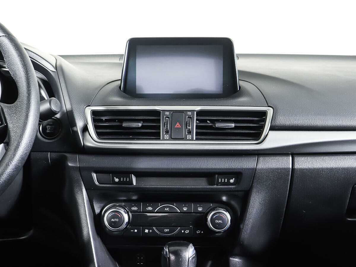 Mazda 3 б/у, 2017, Автоматическая. Фото: #11