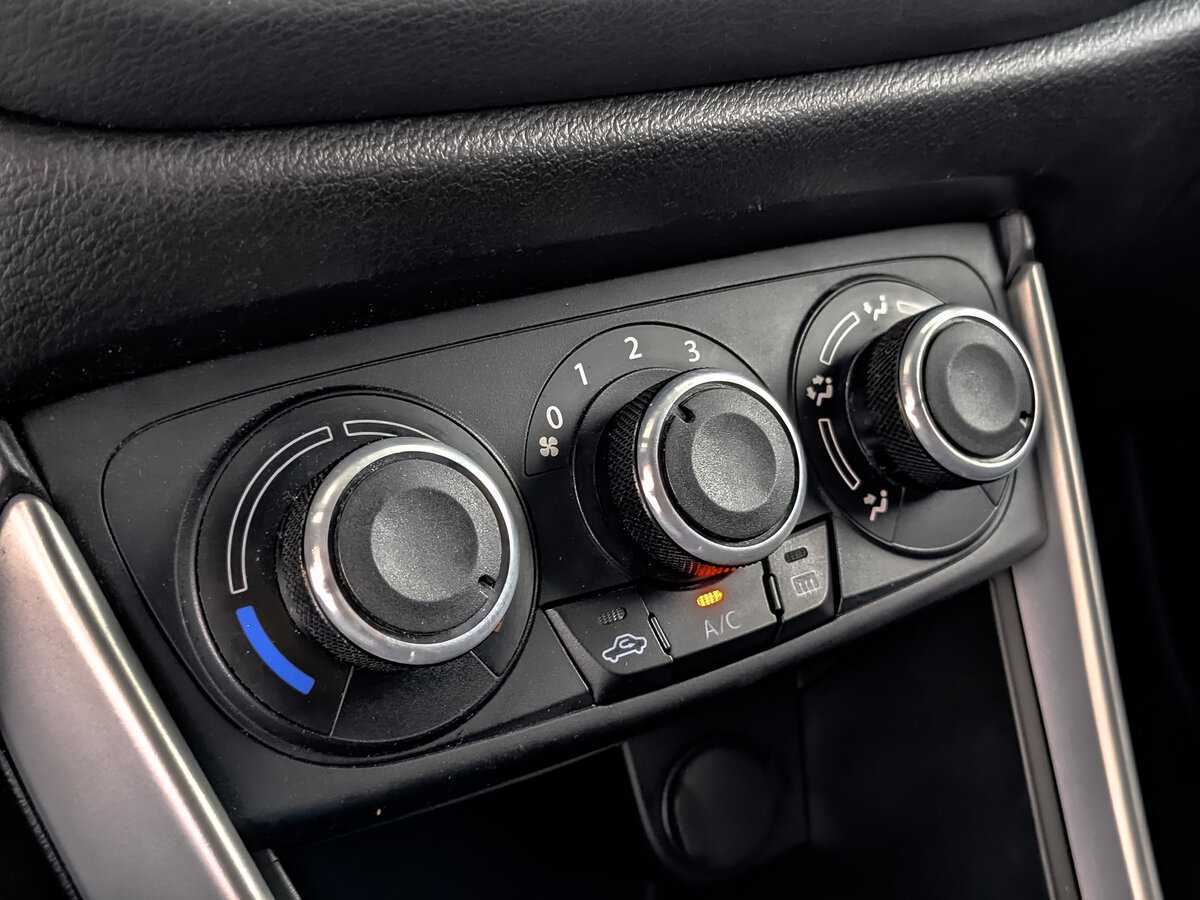 Suzuki SX4 б/у, 2018, Механическая. Фото: #21