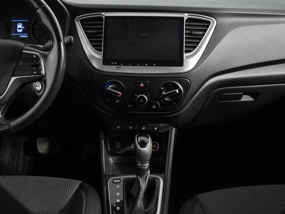 Hyundai Solaris б/у, 2017, Автоматическая. Фото: #13