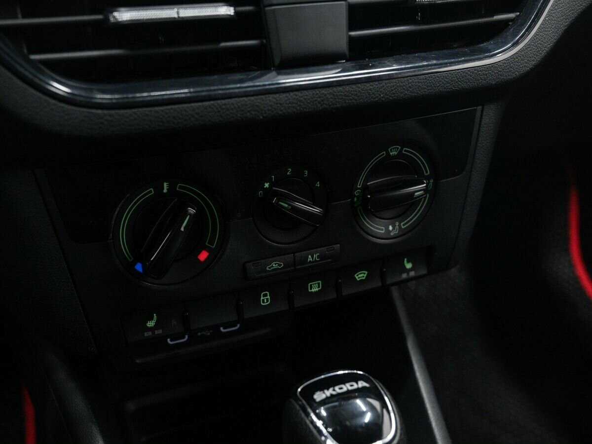 Skoda Rapid б/у, 2021, Автоматическая. Фото: #18