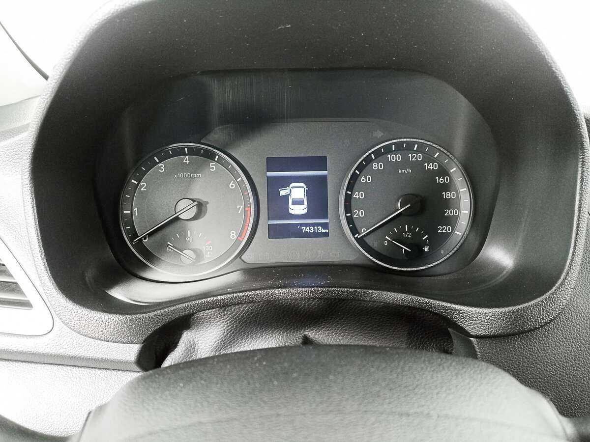 Hyundai Solaris б/у, 2019, Автоматическая. Фото: #12