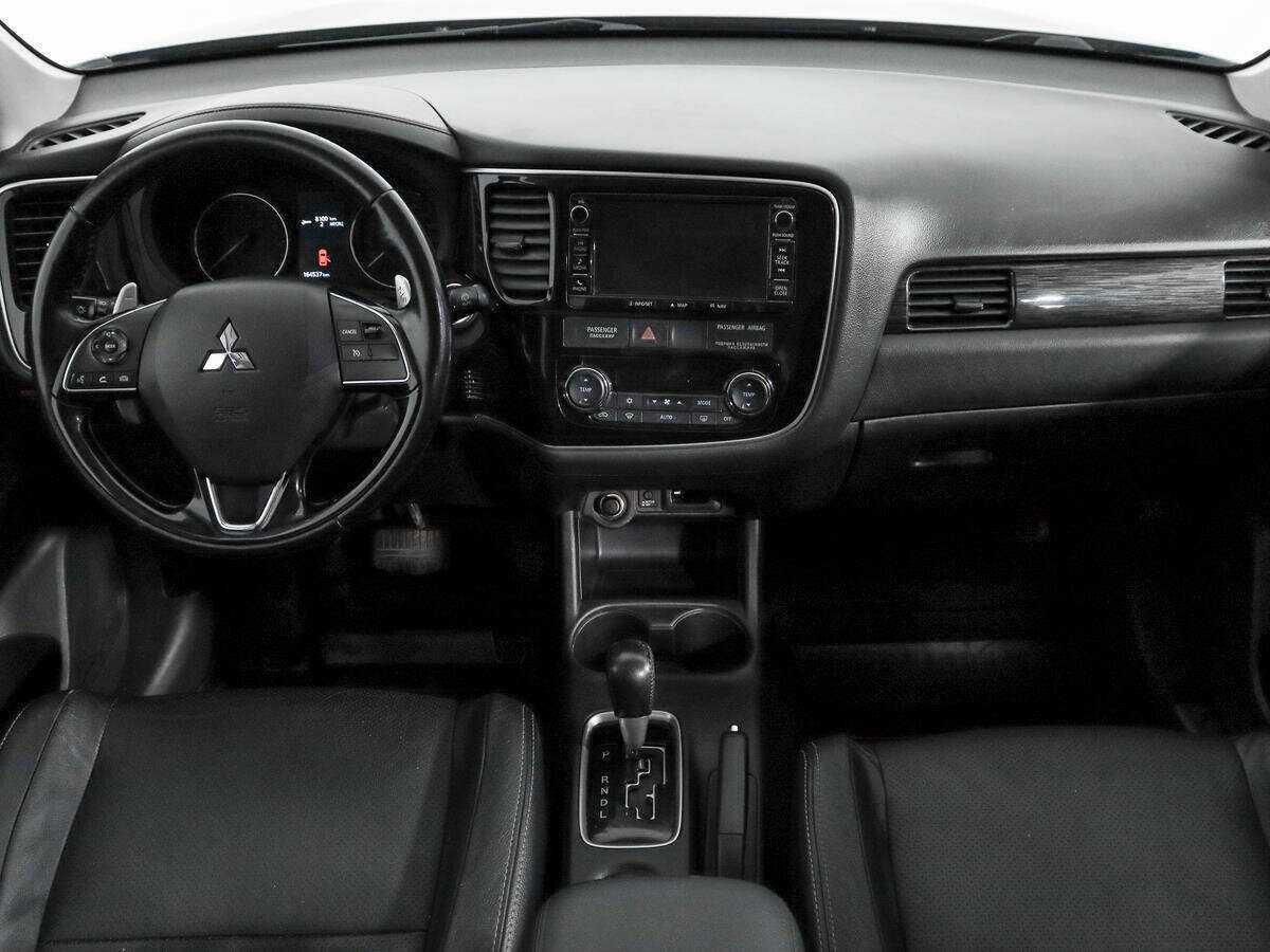 Mitsubishi Outlander б/у, 2016, Вариатор. Фото: #14