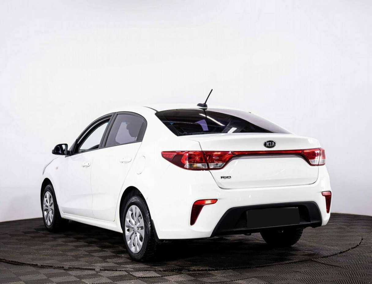 Kia Rio б/у, 2018, Механическая. Фото: #3