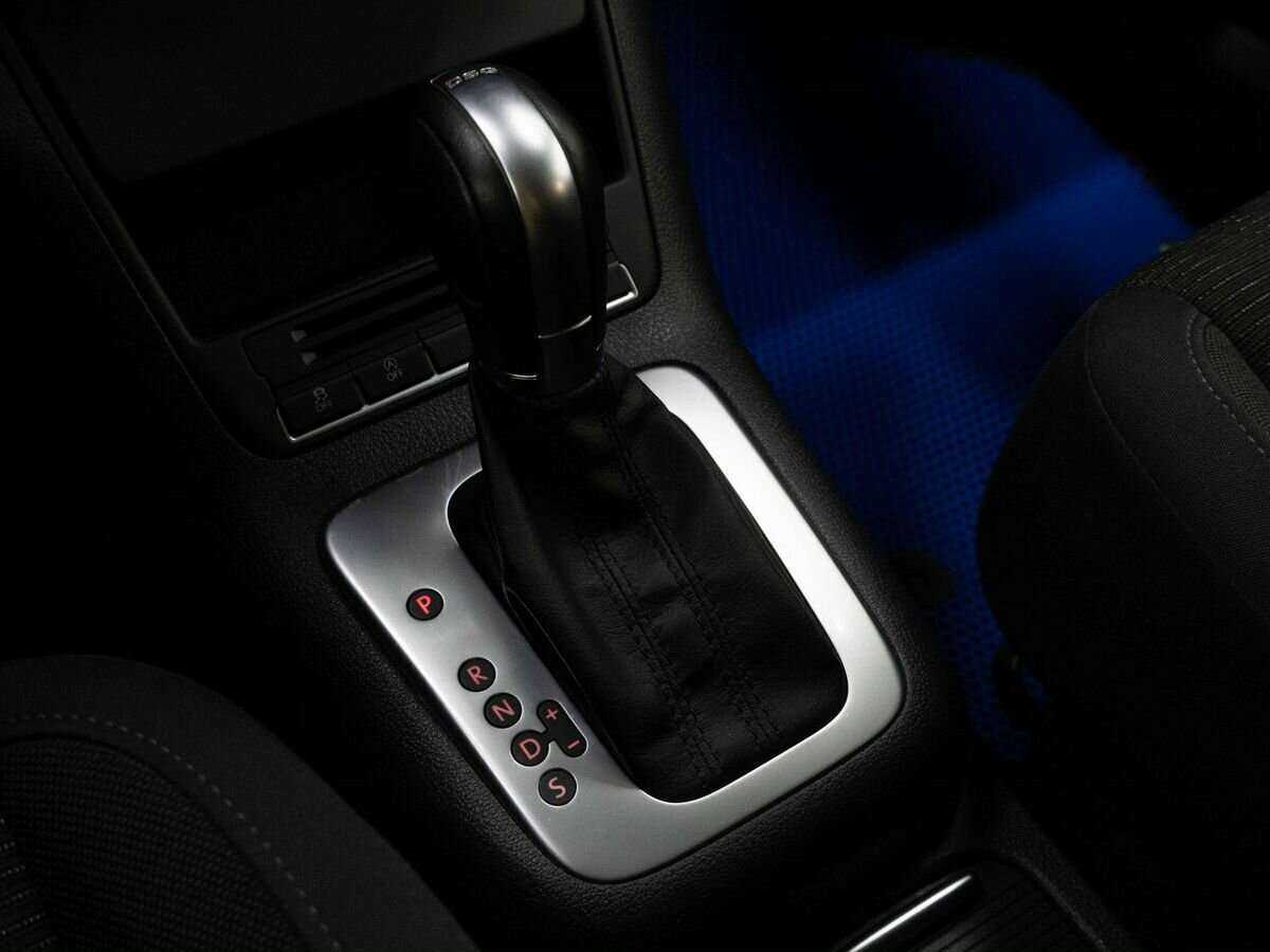 Volkswagen Tiguan б/у, 2014, Роботизированная. Фото: #21