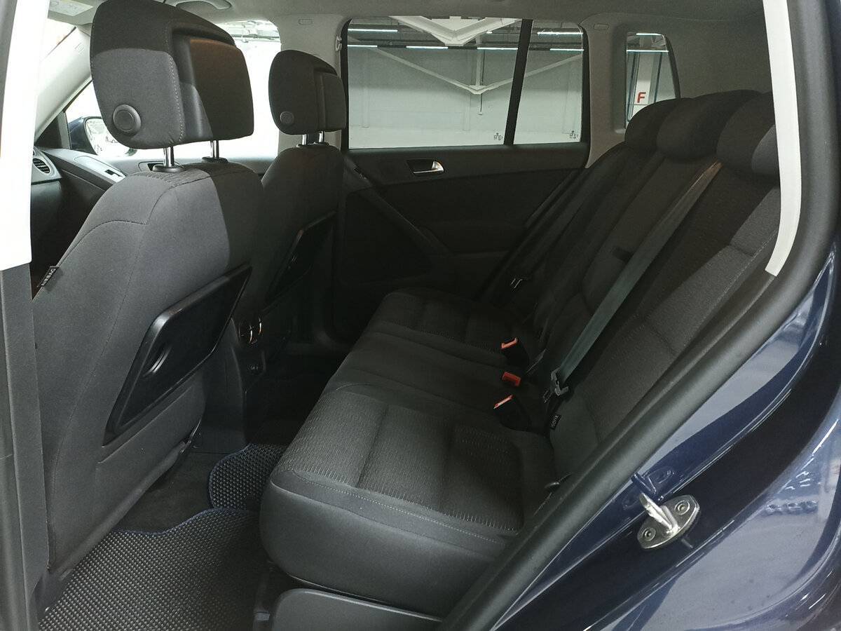 Volkswagen Tiguan б/у, 2016, Автоматическая. Фото: #11