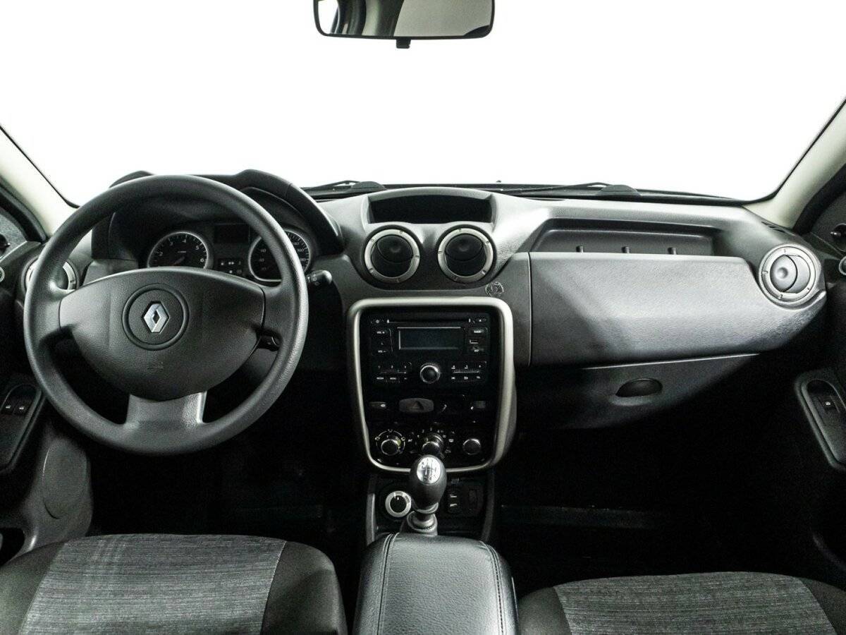 Renault Duster б/у, 2014, Механическая. Фото: #12