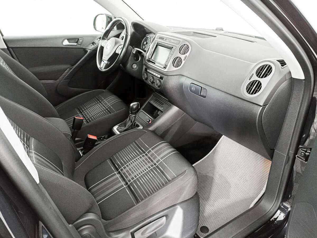 Volkswagen Tiguan б/у, 2016, Автоматическая. Фото: #8