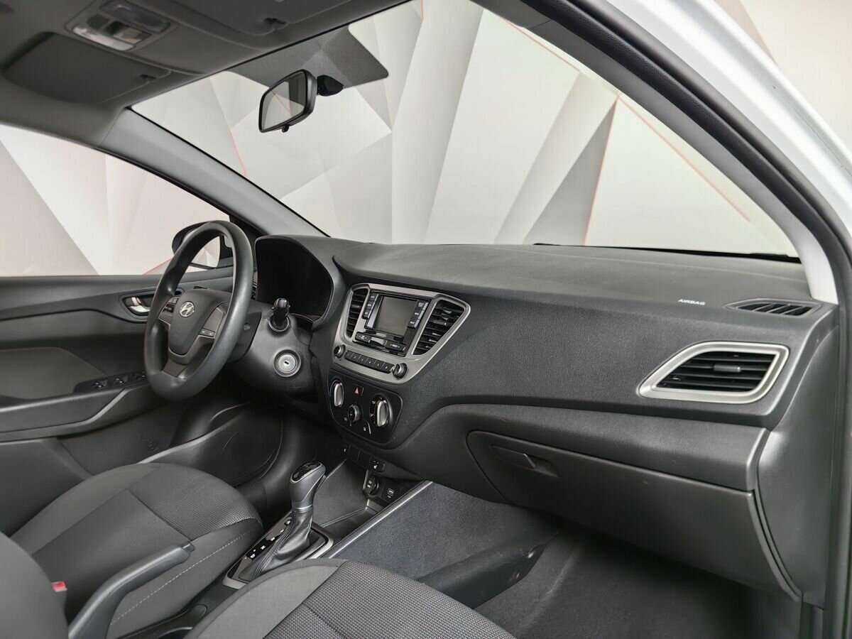 Hyundai Solaris б/у, 2019, Автоматическая. Фото: #7