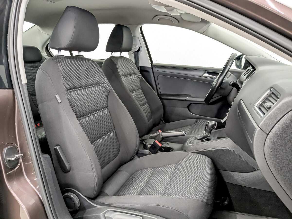 Volkswagen Jetta б/у, 2014, Автоматическая. Фото: #21