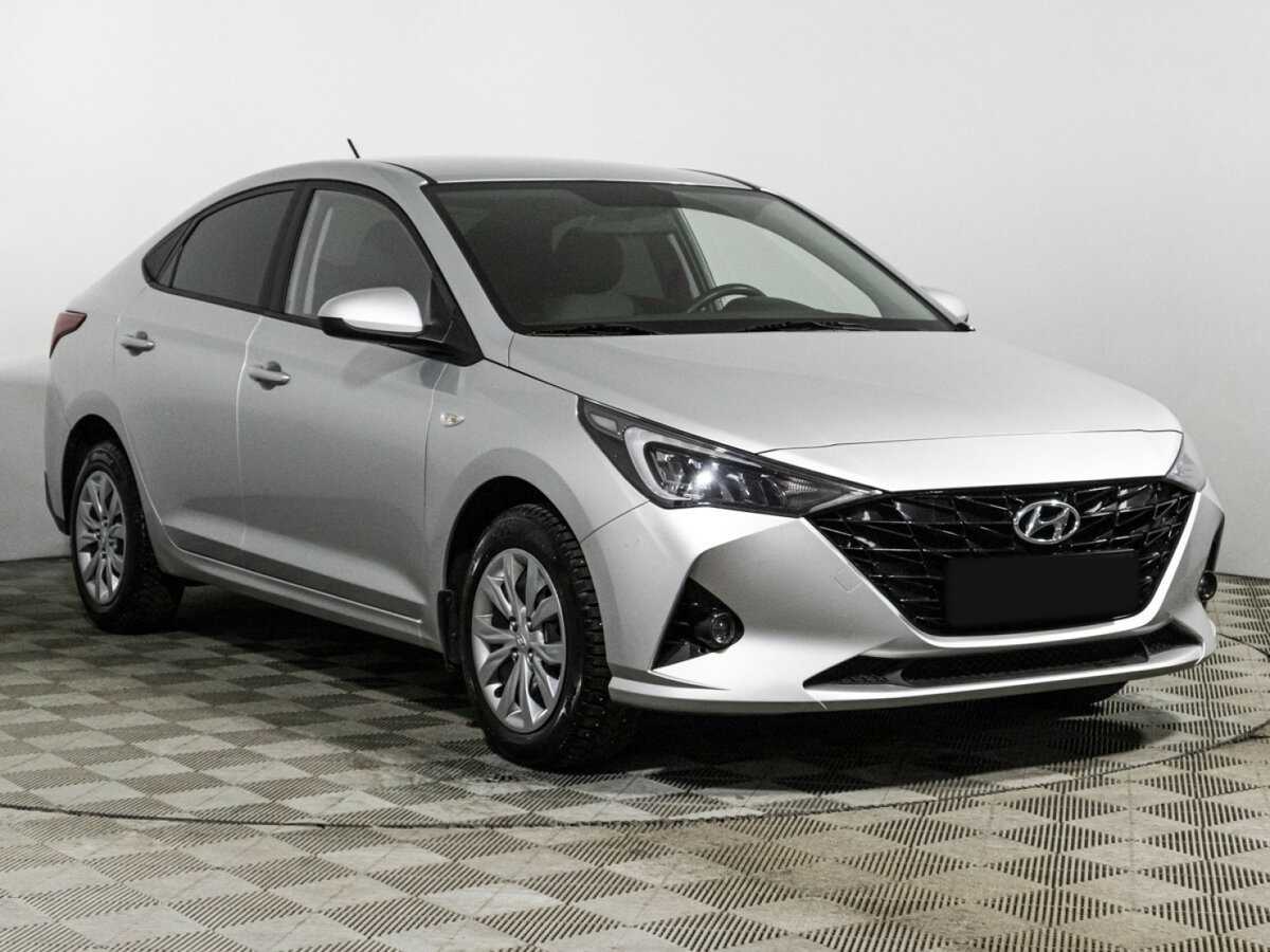 Hyundai Solaris б/у, 2022, Автоматическая. Фото: #2