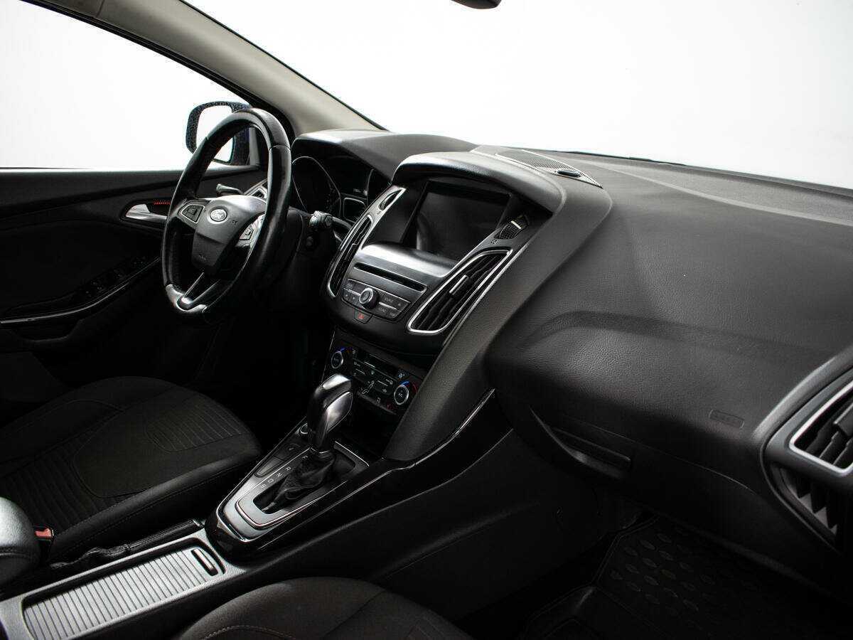 Ford Focus б/у, 2017, Автоматическая. Фото: #8