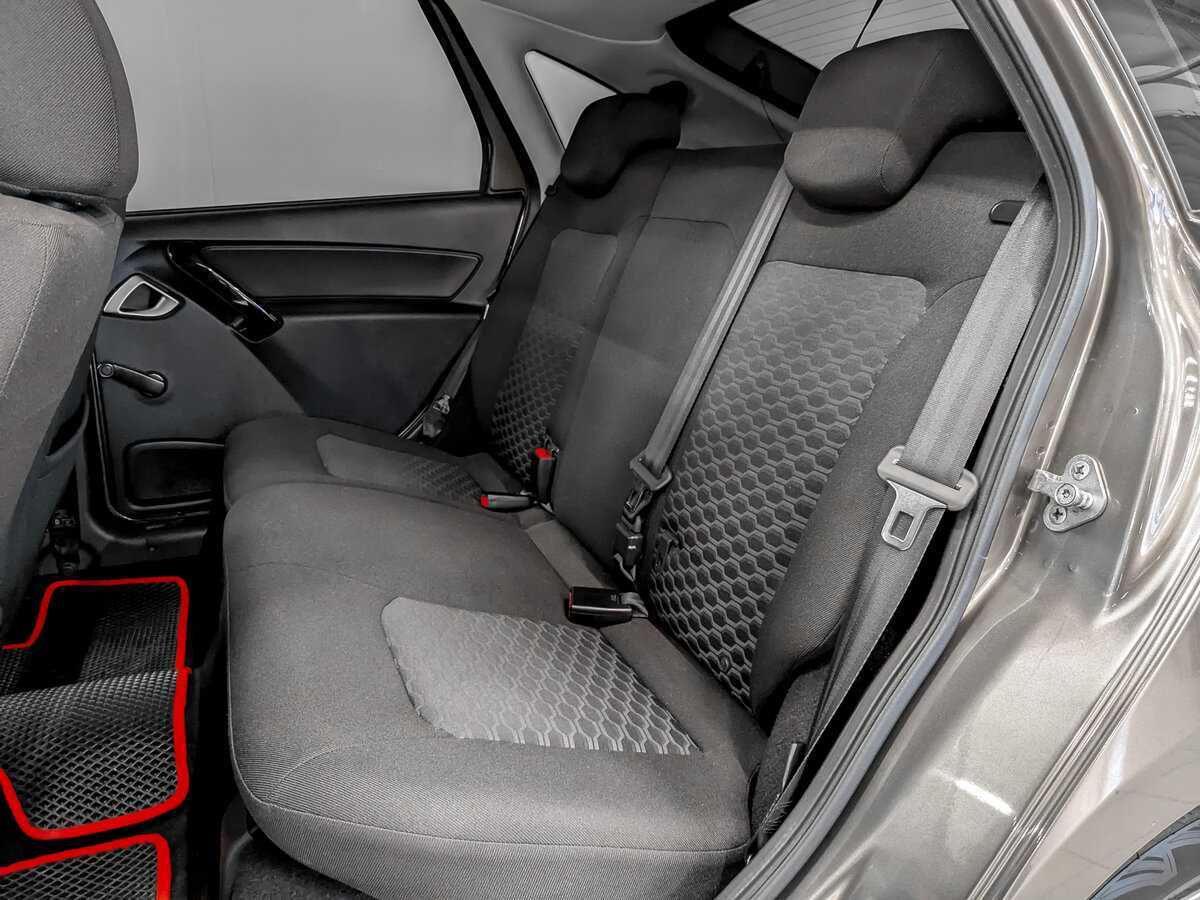 Lada (ВАЗ) Granta б/у, 2020, Механическая. Фото: #11