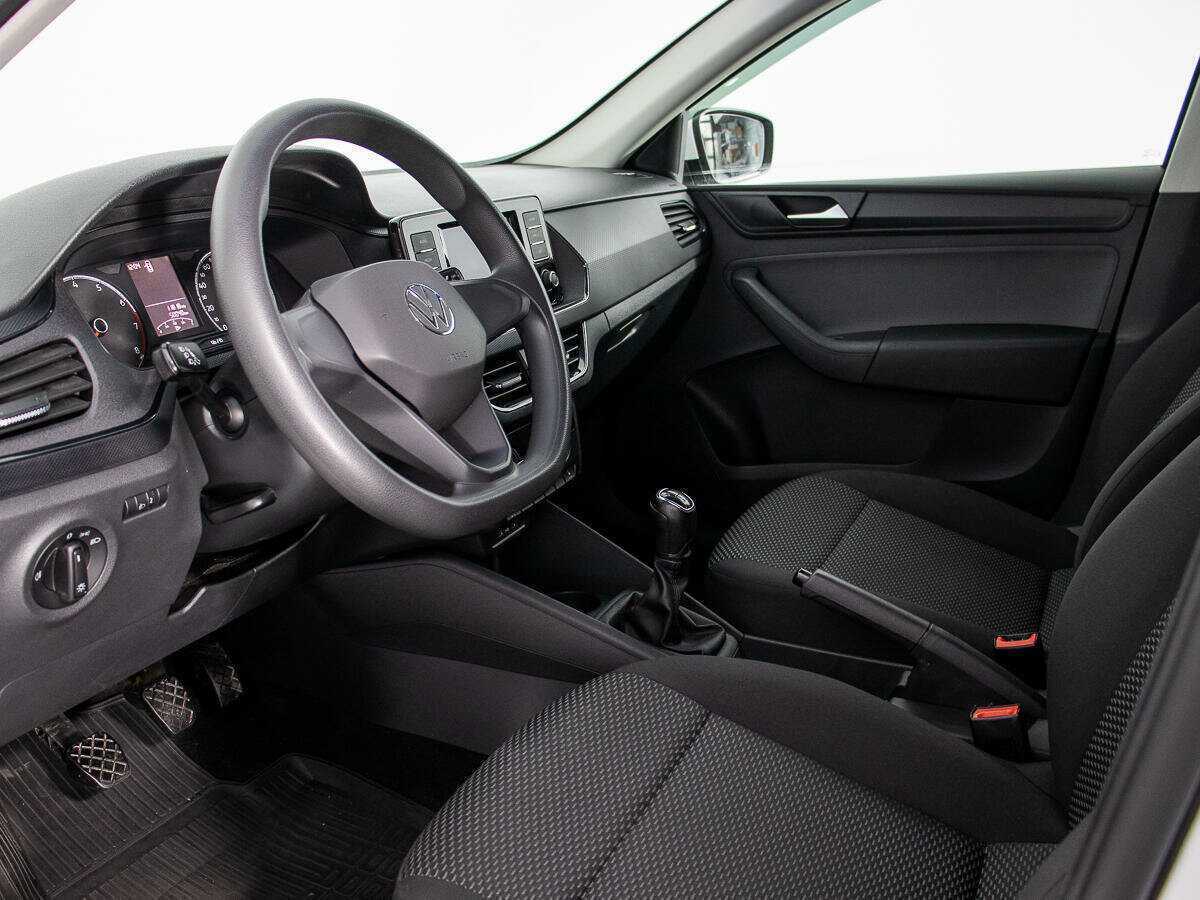 Volkswagen Polo б/у, 2020, Механическая. Фото: #9