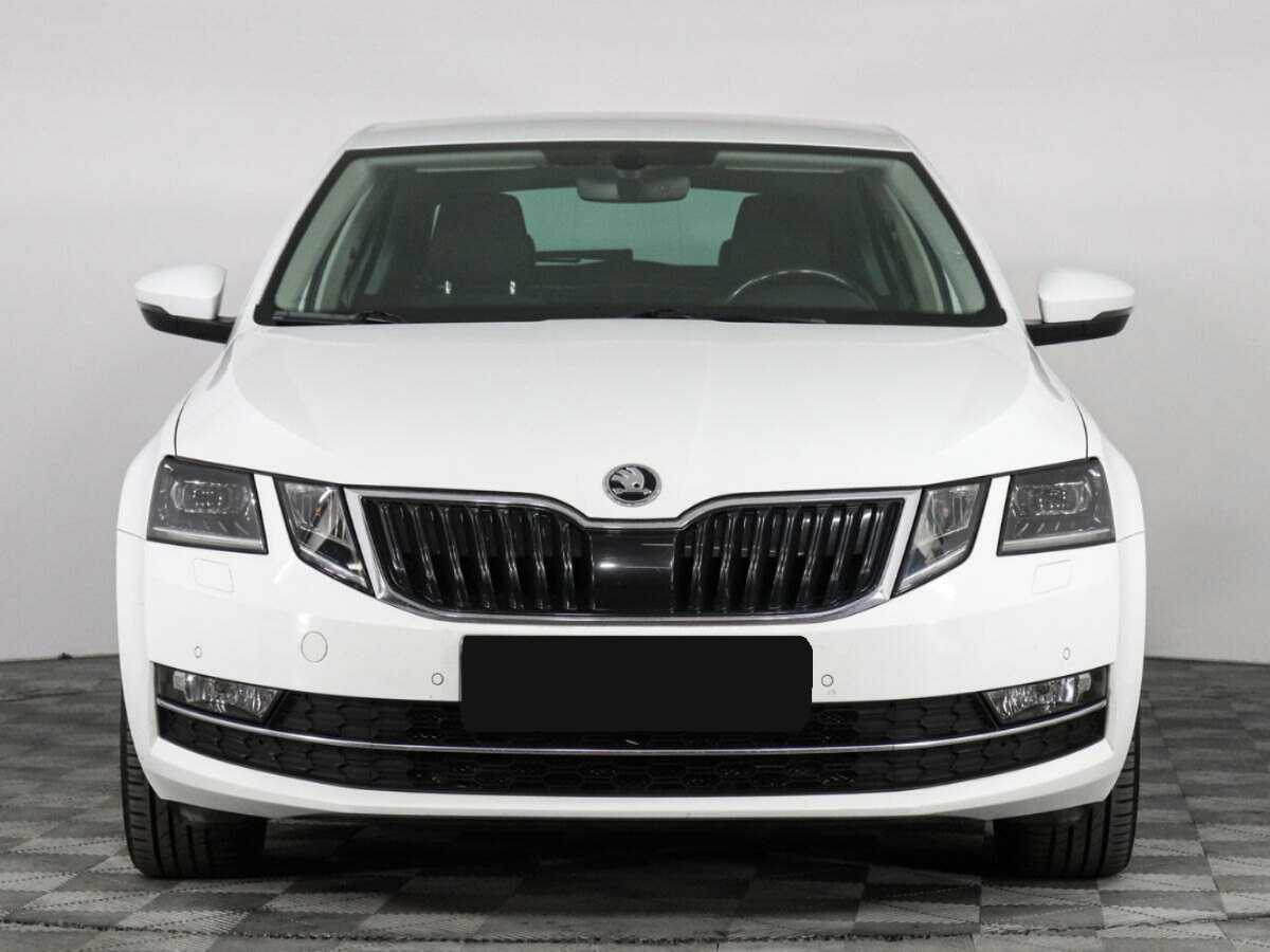 Skoda Octavia б/у, 2018, Роботизированная. Фото: #1