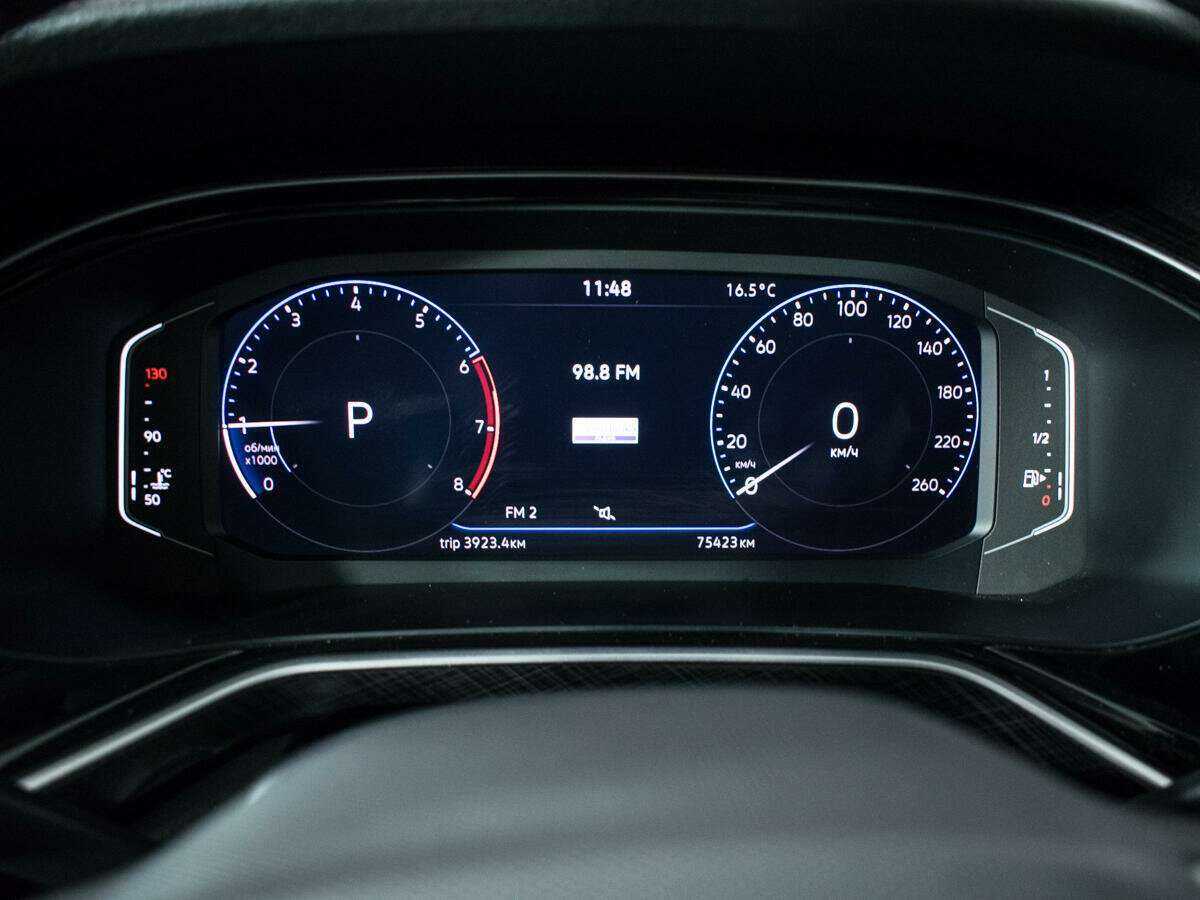 Volkswagen Polo б/у, 2020, Роботизированная. Фото: #10