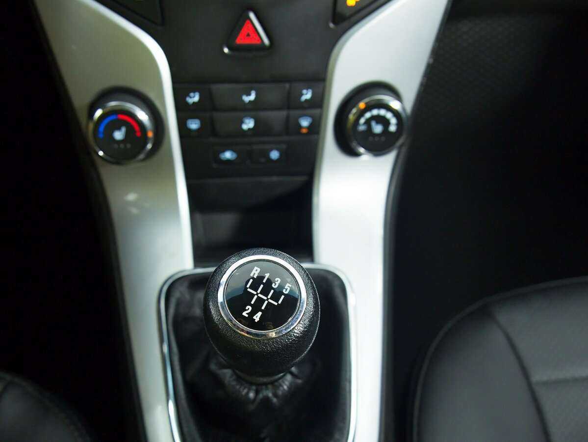 Chevrolet Cruze б/у, 2013, Механическая. Фото: #17