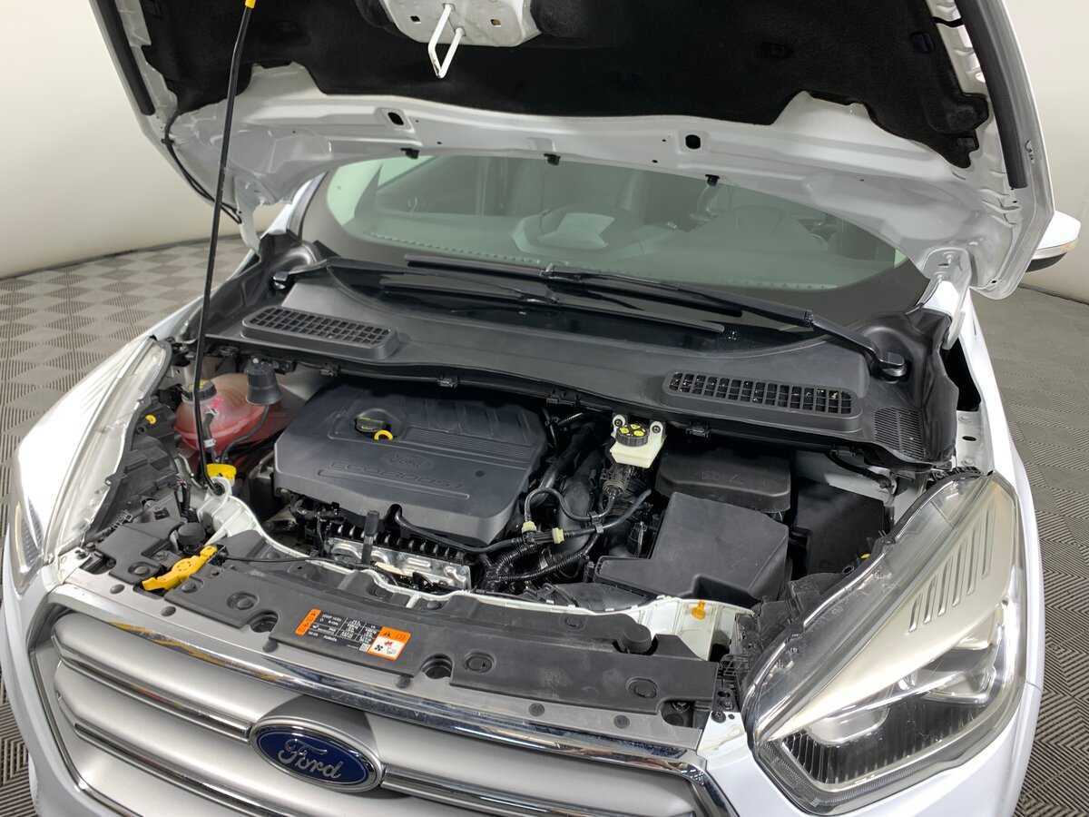 Ford Kuga б/у, 2017, Автоматическая. Фото: #10