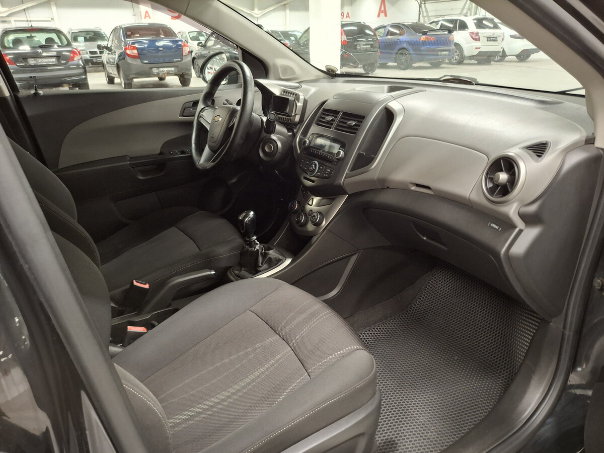 Chevrolet Aveo б/у, 2012, Механическая. Фото: #10