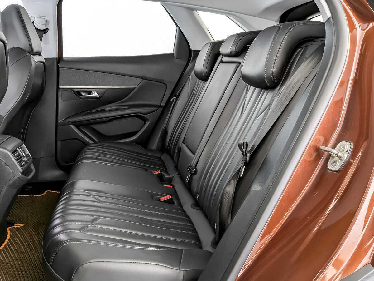 Peugeot 3008 б/у, 2017, Автоматическая. Фото: #11