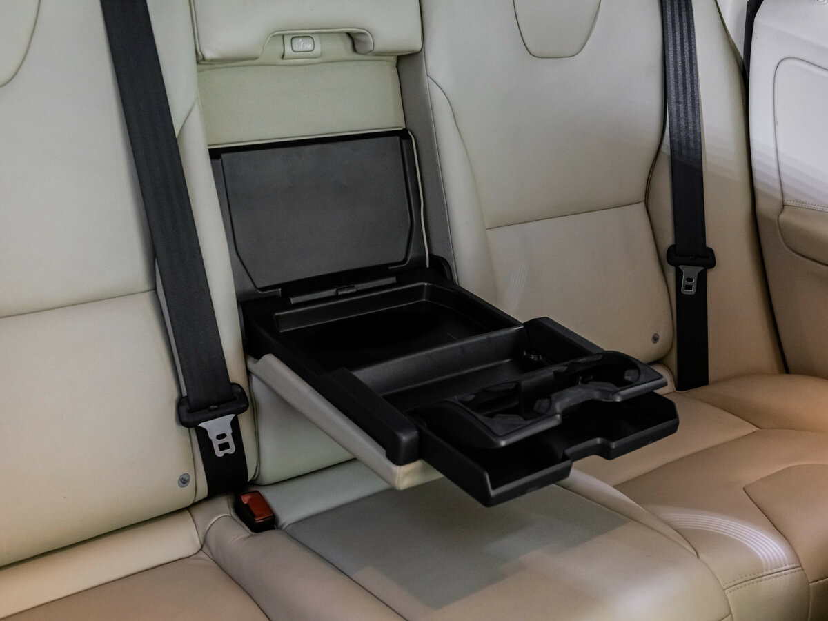 Volvo XC60 б/у, 2014, Автоматическая. Фото: #14