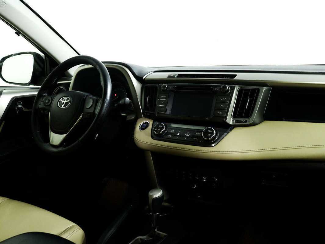 Toyota RAV4 б/у, 2015, Автоматическая. Фото: #8