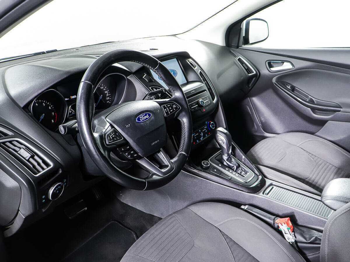 Ford Focus б/у, 2015, Автоматическая. Фото: #14
