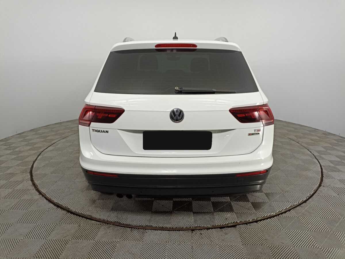 Volkswagen Tiguan б/у, 2017, Роботизированная. Фото: #5