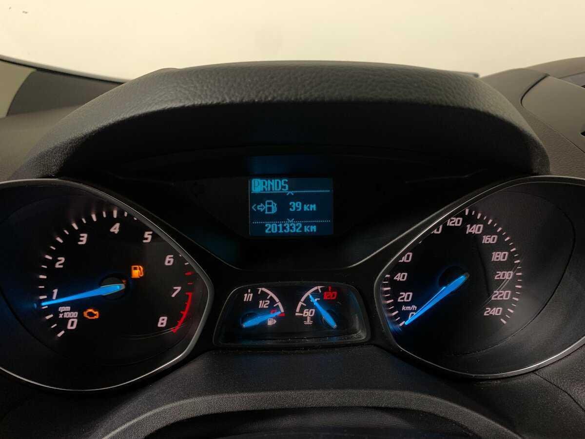 Ford Kuga б/у, 2015, Автоматическая. Фото: #13