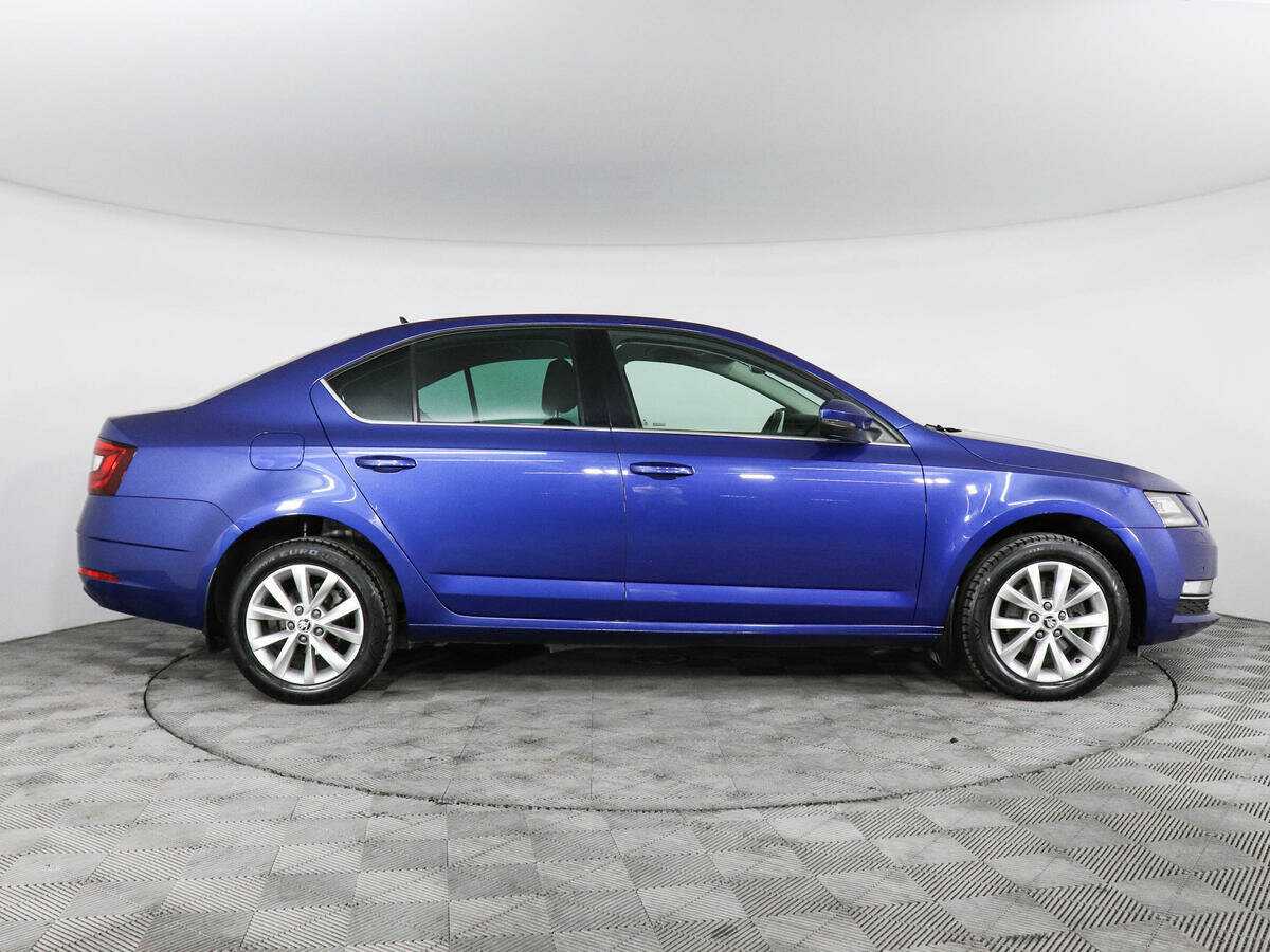 Skoda Octavia б/у, 2018, Роботизированная. Фото: #3