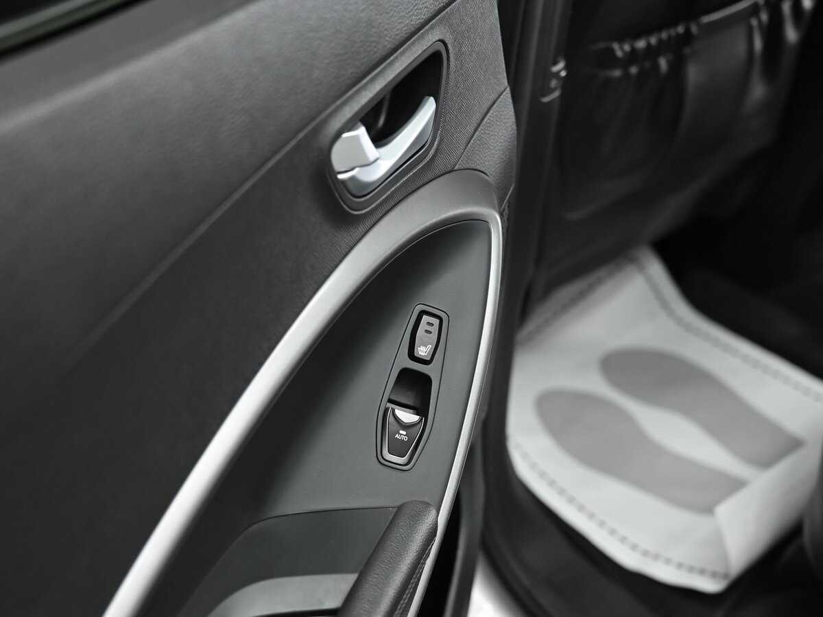 Hyundai Santa Fe б/у, 2012, Автоматическая. Фото: #13