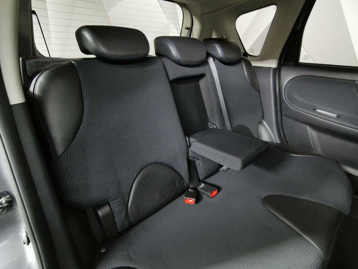 Nissan Note б/у, 2012, Автоматическая. Фото: #12