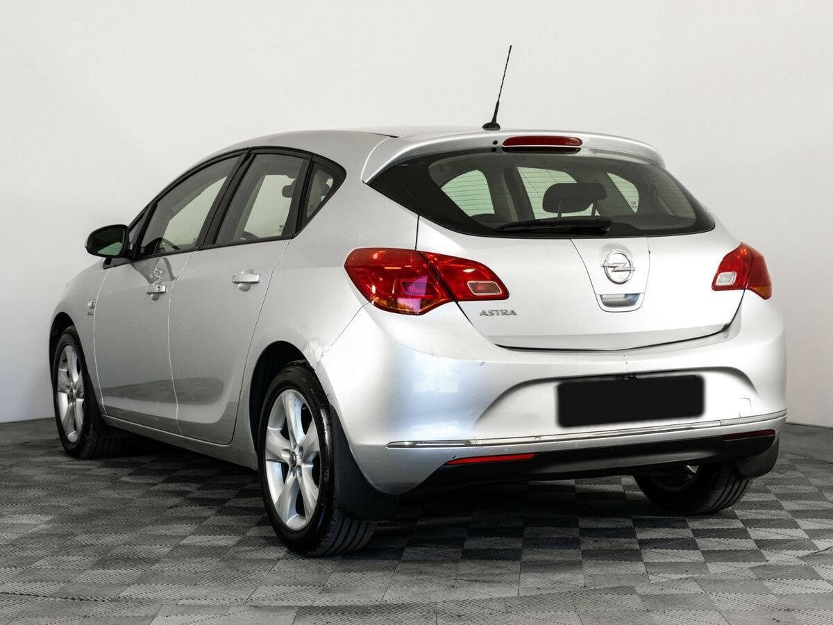 Opel Astra б/у, 2013, Автоматическая. Фото: #6