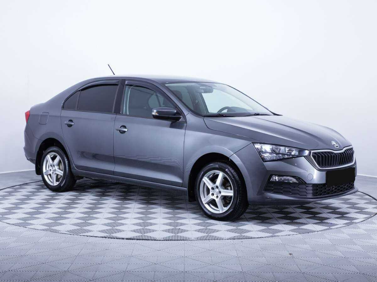 Skoda Rapid б/у, 2021, Механическая. Фото: #2