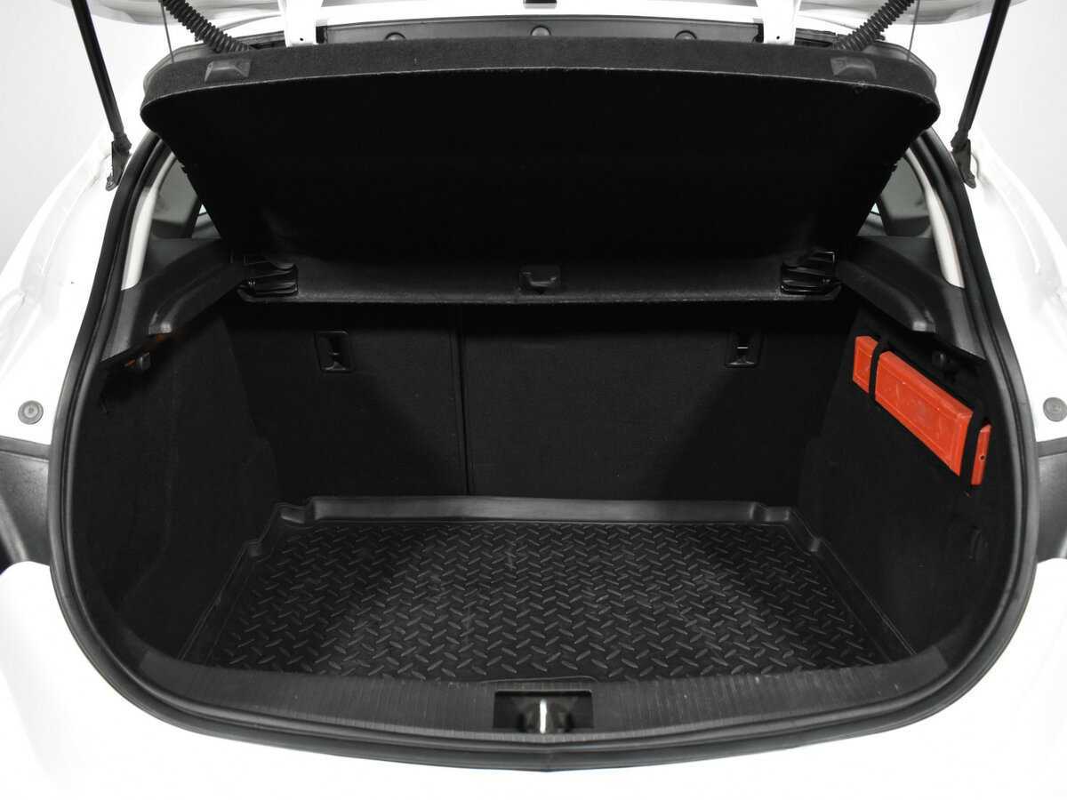 Opel Astra б/у, 2014, Автоматическая. Фото: #13