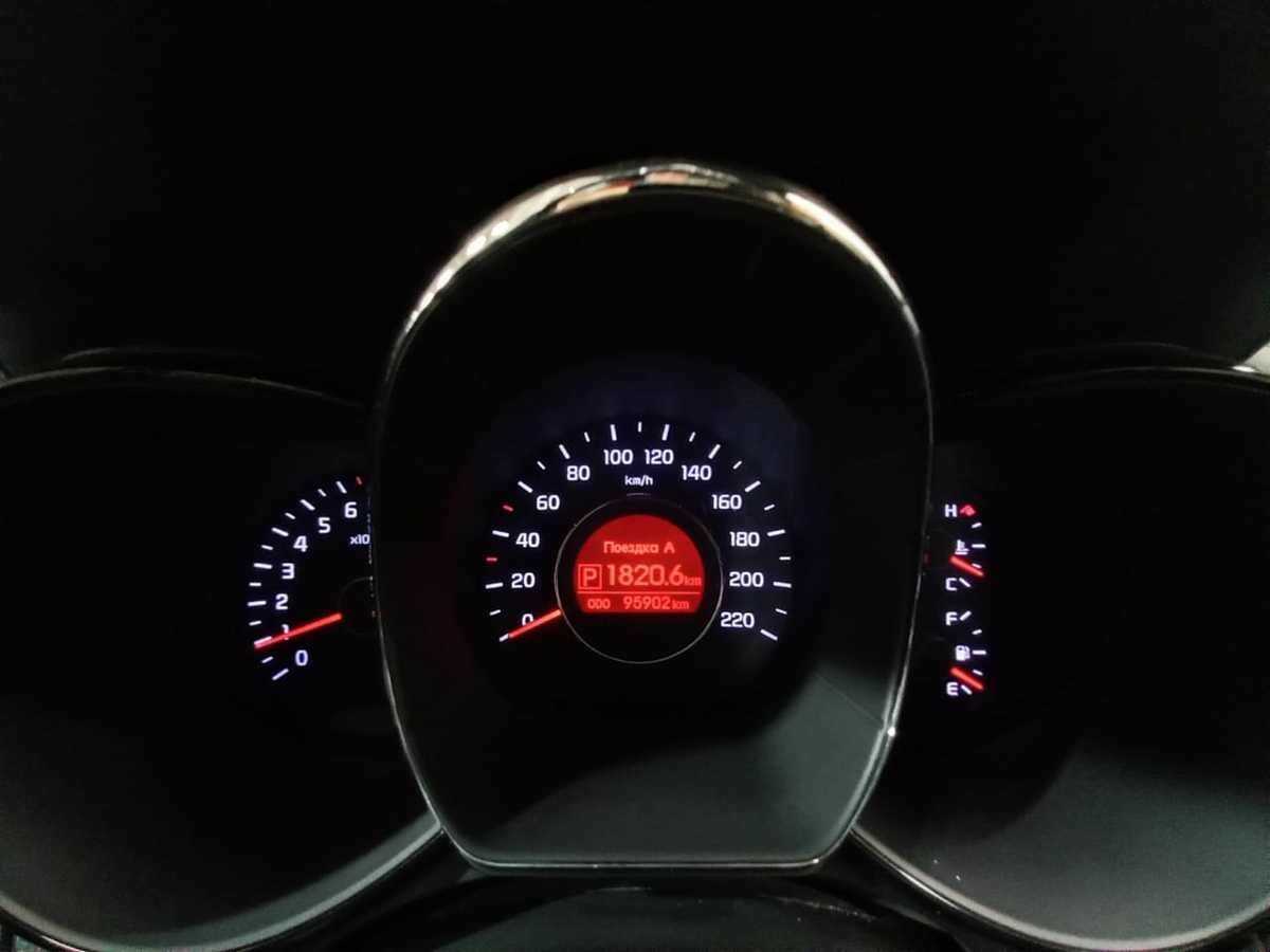 Kia Rio б/у, 2013, Автоматическая. Фото: #12