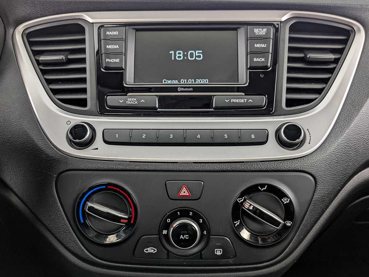 Hyundai Solaris б/у, 2017, Механическая. Фото: #14