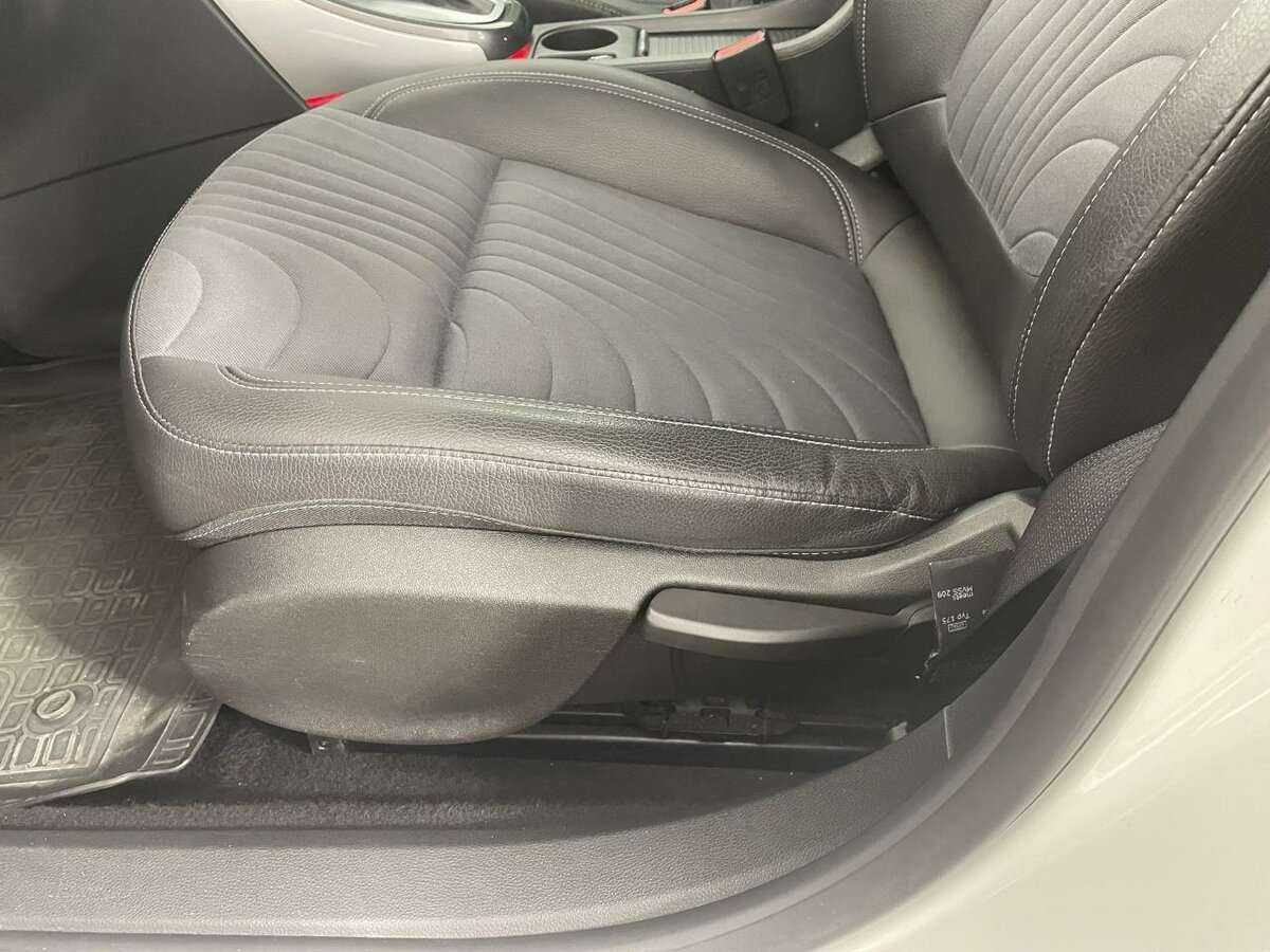 Opel Astra б/у, 2013, Автоматическая. Фото: #9