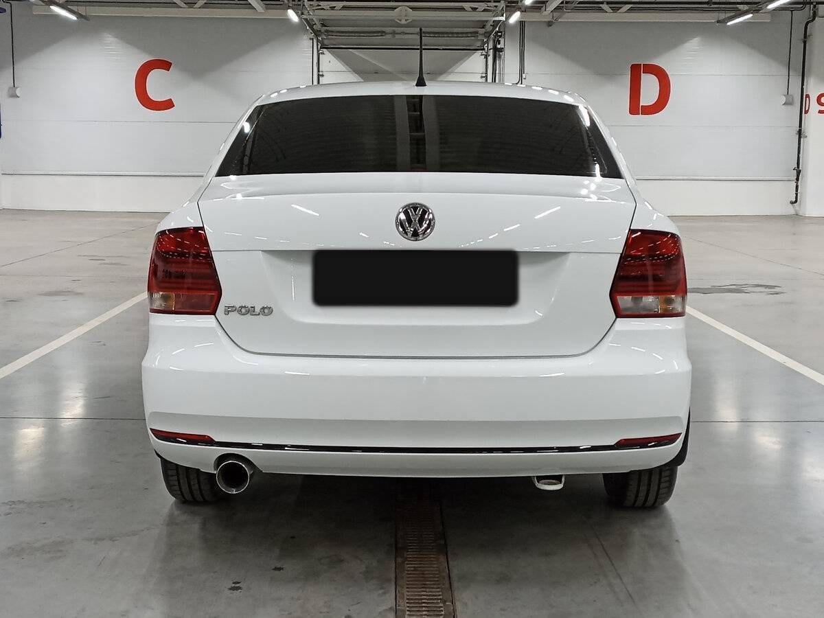 Volkswagen Polo б/у, 2016, Механическая. Фото: #5