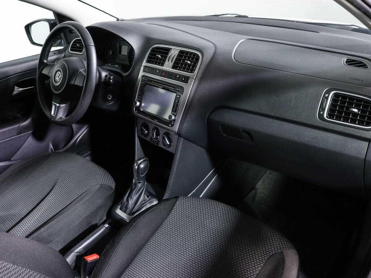 Volkswagen Polo б/у, 2013, Автоматическая. Фото: #9