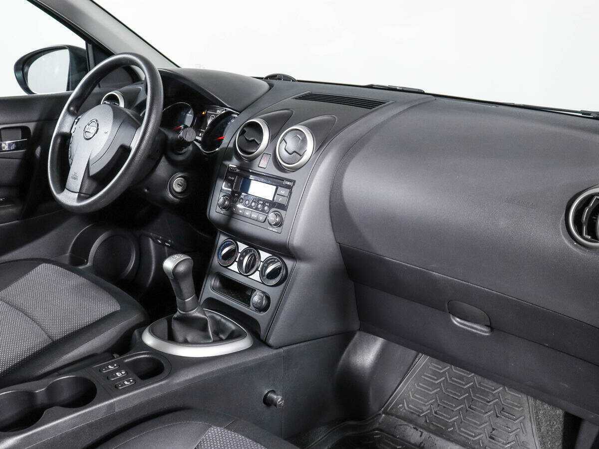 Nissan Qashqai б/у, 2013, Механическая. Фото: #6