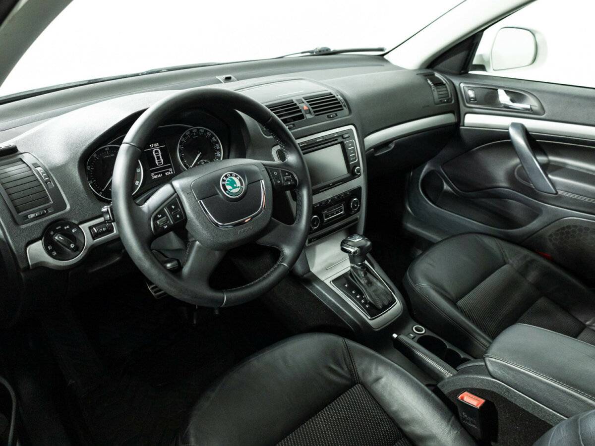 Skoda Octavia б/у, 2012, Автоматическая. Фото: #10